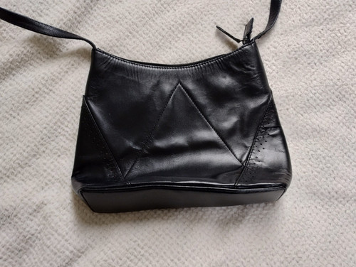 Clarks black leather crossbody - clarks,