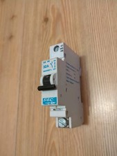 GEC VYNCKIER 32 AMP MCB SINGLE