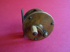 AN EARLY VINTAGE 2 1/2" BRASS MULTIPLIER WINCH REEL WORKING BUT AS FOUND