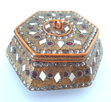 Pier 1 Jewelry Trinket Box India Ornate Copper Rhinestone Mirrored Red Stones 