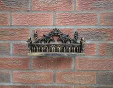Crypt Wall Shelf - Gothic Leaf