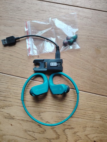 Sony walkman ws623 - sony,