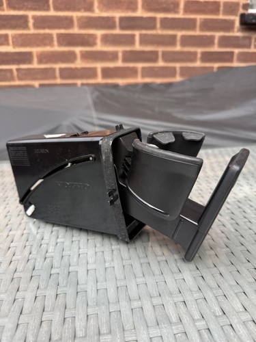 Volvo v70 xc70 s60 - cup, holder