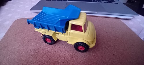 Corgi toys unimog 406 truck - corgi,