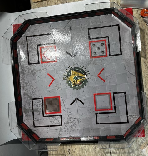 Hexbug war robots - arena, for
