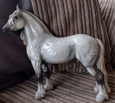 Rare Stunning Cheval Ceramics