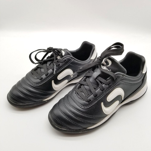 Sondico kids strike astro - strike, turf
