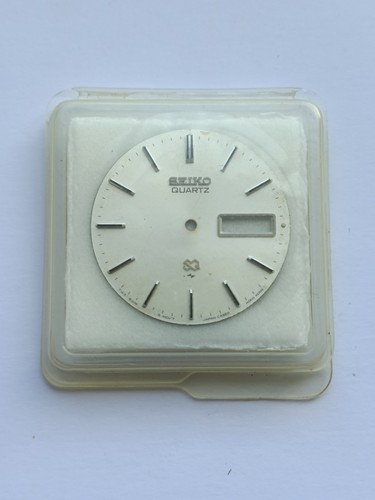 Seiko 7123 831m dial sealed - seiko,