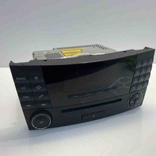 Mercedes-Benz E W211 Music