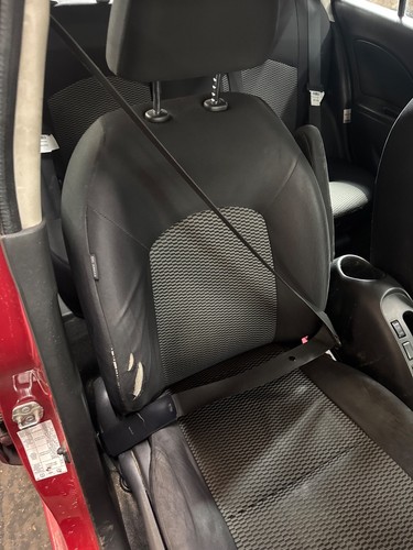 Nissan micra seat belt acenta - nissan,