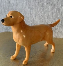 BESWICK DOG LABRADOR SOLOMON