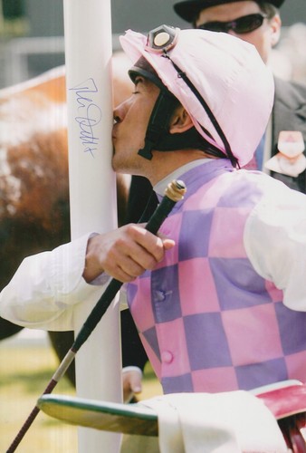 Frankie dettori hand - hand, signed