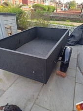 Trailer 6.5  x.4 foot - 197 cm