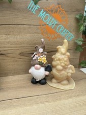 Latex Rubber Mould Scandi Gonk With Spade tree trunk butterfly garden gnome mold