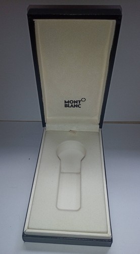 Mont blanc key ring case