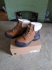 UGG YOSE FLUFF V2