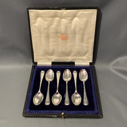 Cased set six - cased,