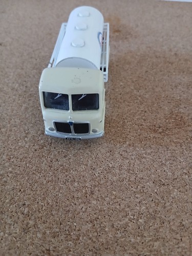 Base toys esso - toys,