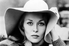 Faye Dunaway as Lou in for Puzzle Of A Downfall Child Jerry Schatz 4x6 photo 