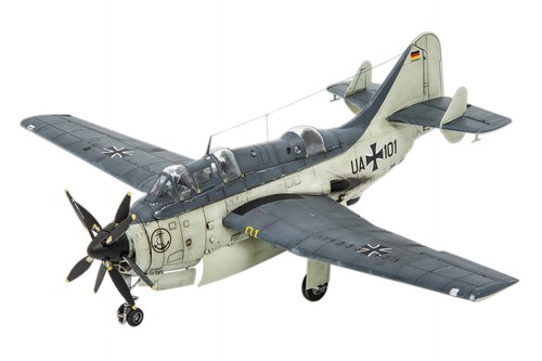 Revell scale fairey - 1/72,