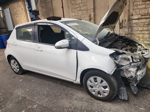 Toyota yaris mk3 - yaris, 5dr