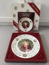 Royal Doulton Plate Christmas