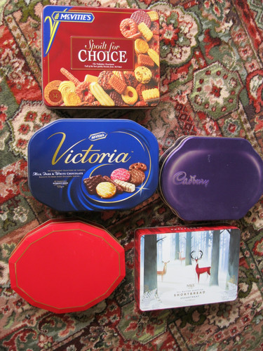 Collection biscuit tins x - biscuit,