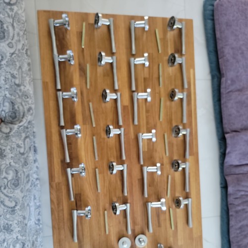 Used wickes round rose - round,