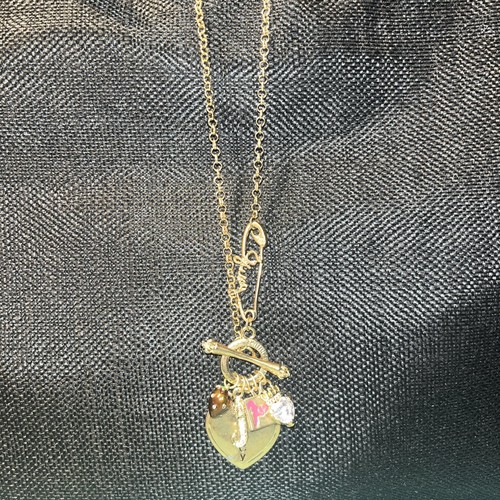 Y2k juicy couture charm toggle - juicy,