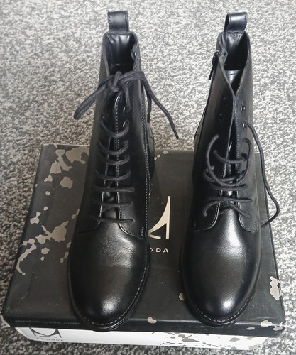 Moda pelle otami - moda, black