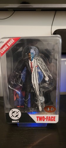 Mcfarlane two face - mcfarlane, batman