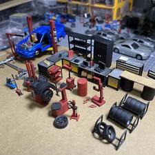 1/64 Diorama Car Garage Repair