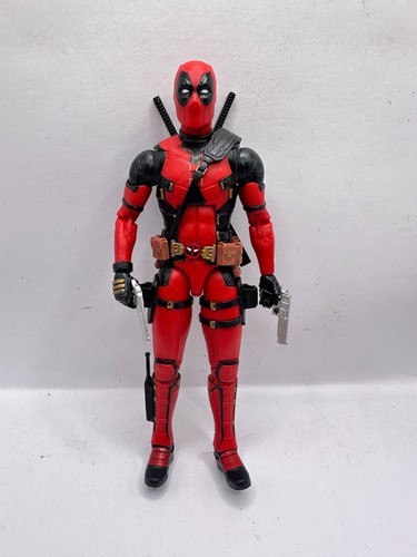 Hasbro marvel legends deadpool - marvel,