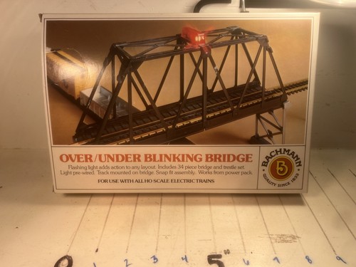 Bachmann 1222 over under - ho, 46-1222