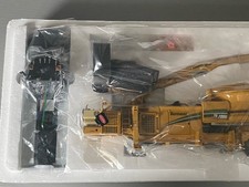 Vermeer T01004 1:50 Scale Tub Grinder W/ Loader & Peterbilt Model 379. wsi tekno