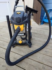 Titan TTB776VAC Wet & Dry