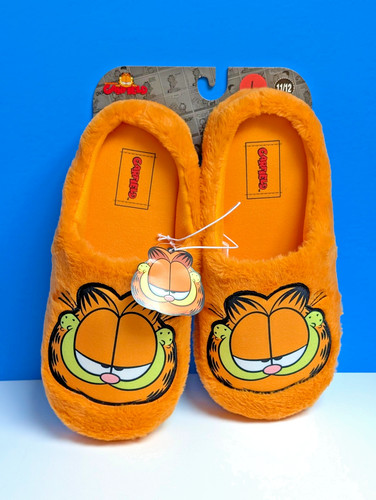 Nwt garfield the cat - nwt,