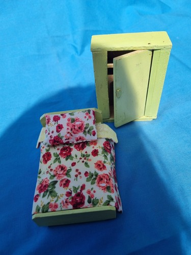 Vintage dolls house - house, dol
