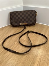 LOUIS VUITTON Damier Favorite
