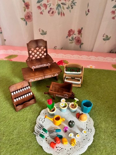 Sylvanian families flower - families,