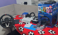 Sony PlayStation 4 Pro White 1TB bundle Mega Pack