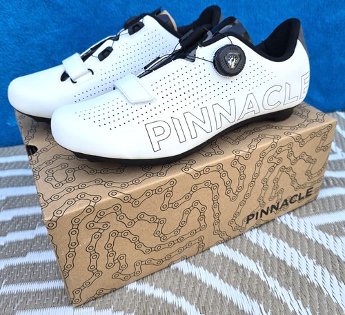 Pinnacle radium road men - radium,