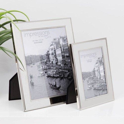 White border impressions - border,