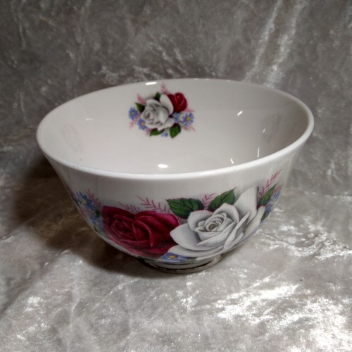 Vintage queen anne - queen, china