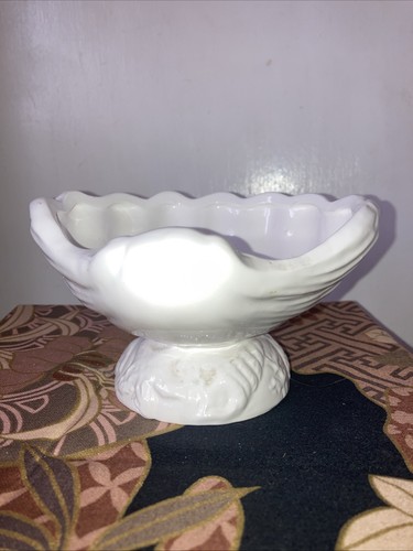 Vintage ceramic footed shell - ceramic,