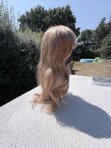 Wig light brown - , subtle
