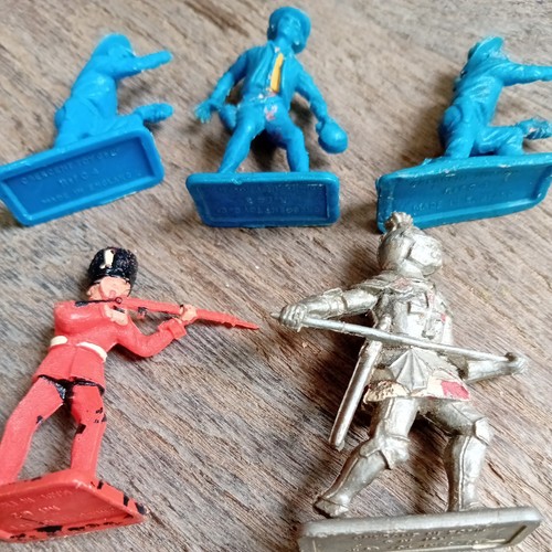 32nd vintage crescent toys - vintage,