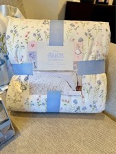 Beautiful Brand New Alice In