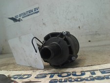 WATER PUMP Opel Vivaro 2016