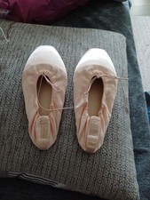Bezioner Satin Pointe Ballet Shoes Size 42 UK 8 In Pink Satin No Box